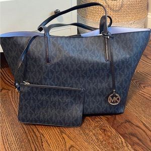 Michael Kors Tote & Clutch